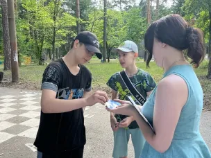 Библиотекари провели уличную акцию, направленную на повышение уровня финансовой грамотности